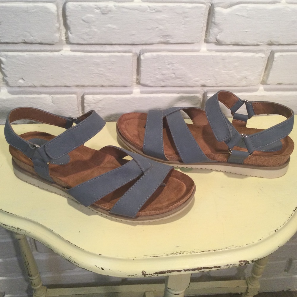 Eurosoft by Sofft Lynelle Sandal Sz 7.5